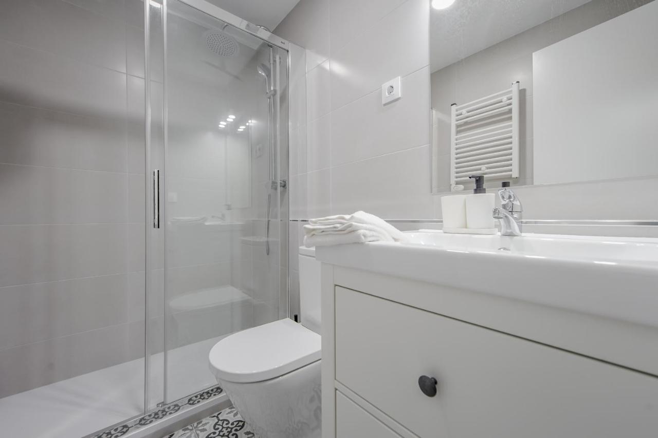 Cozy&New Apartment Para 6Pax En La Plaza De Tirso マドリード エクステリア 写真